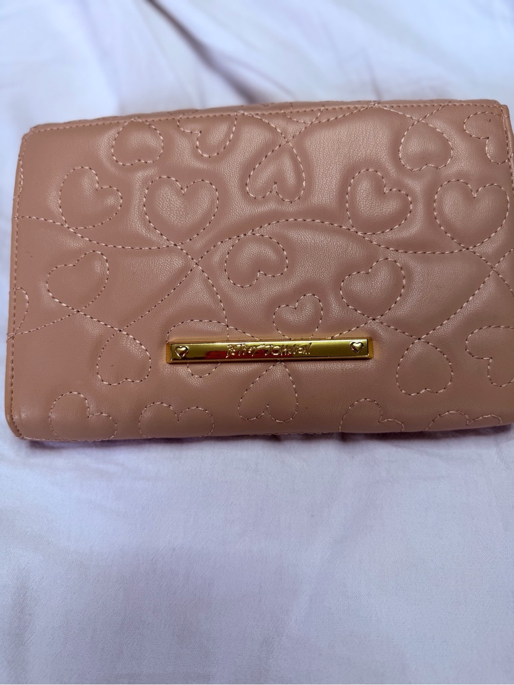 Betsey Johnson
_ _ Women'S Bow Quilted Wallet in Dusty Pink NWT